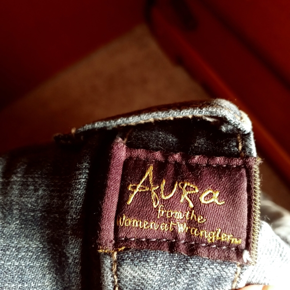 Aura Plus Size Jeans by Wrangler - Picture 4 of 5